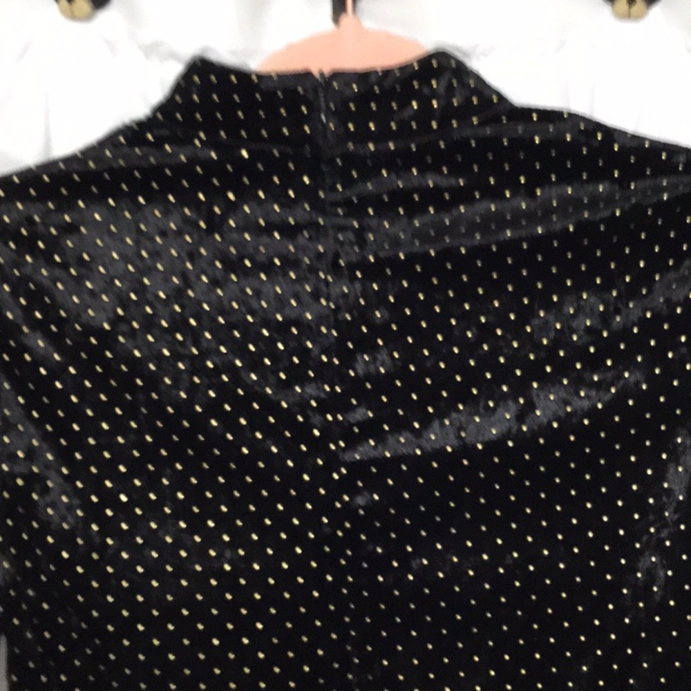 Top - Picture 3 of 4